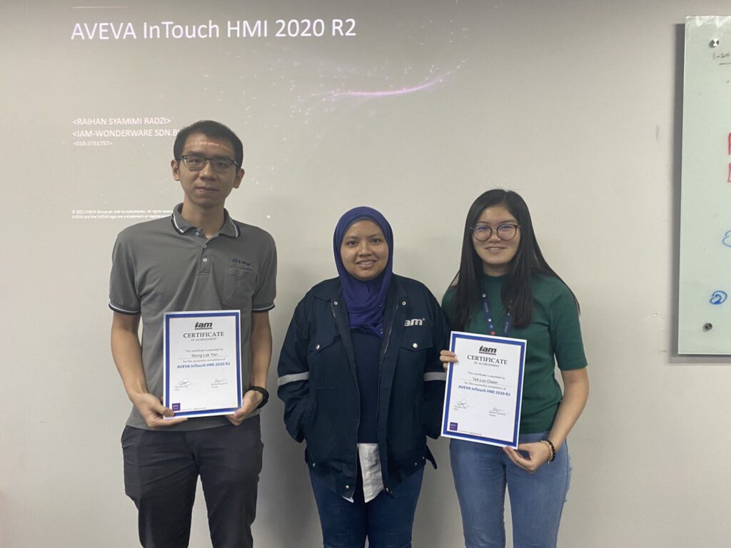 photo_6066590376334048667_y